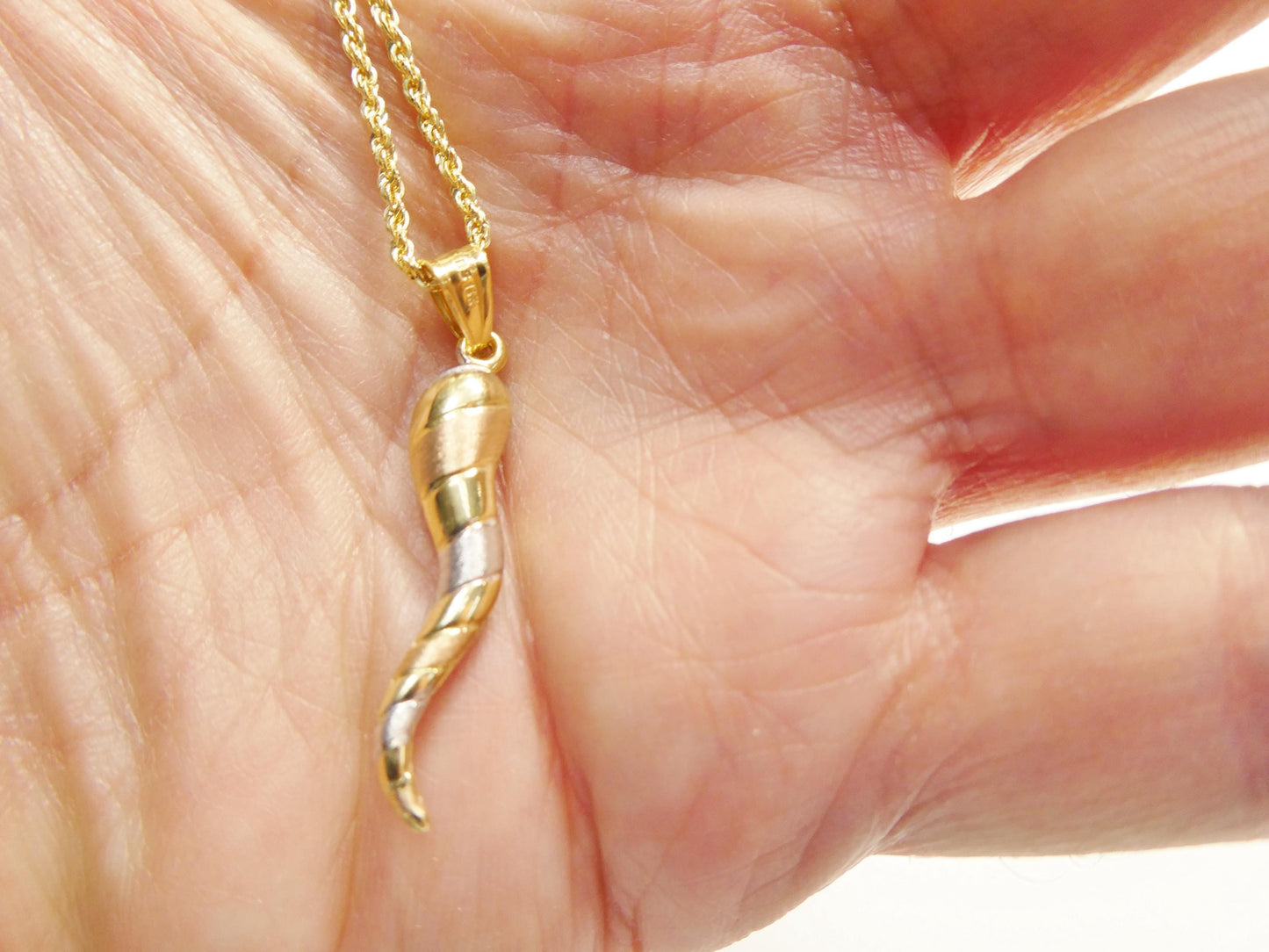 14k real solid yellow gold tri color horn pendent and robe necklace