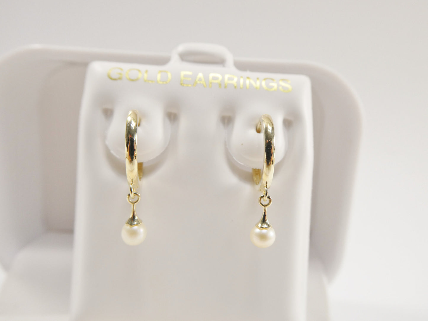 real 10k solid yellow gold dangling cultured freshwater pearl plain hoop huggie earrings