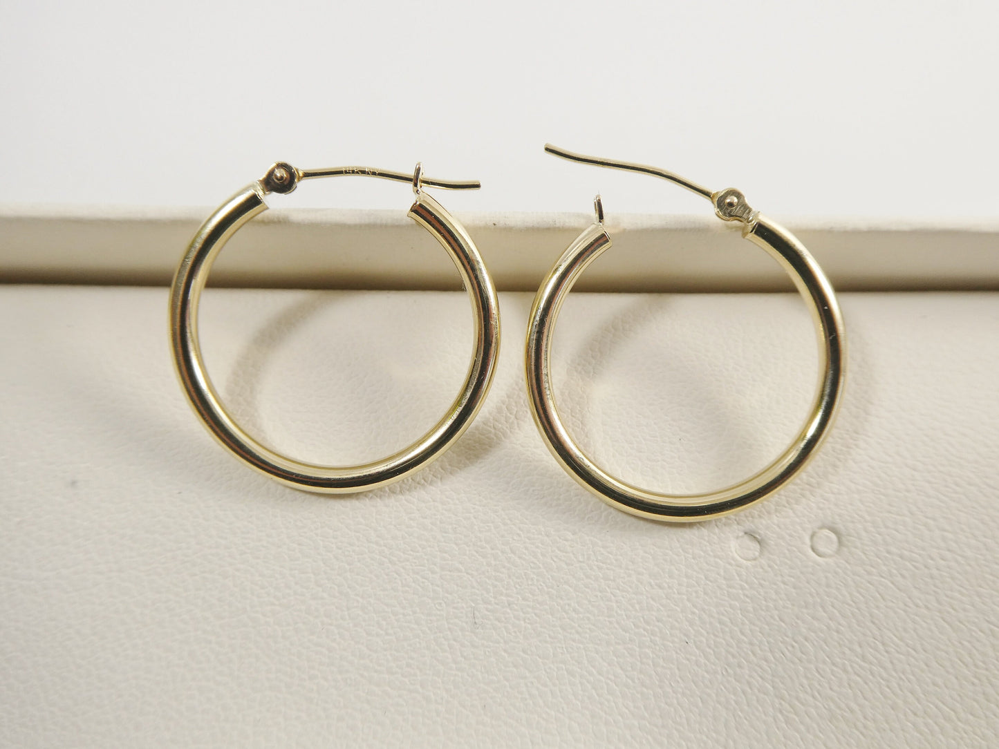 14K real solid yellow gold 2mm / 22mm round hoop earring snap closure high polish finish