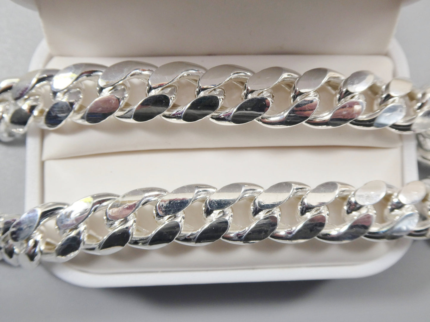 real 10mm 26 INCH 925 sterling silver men SEMI SOLID Miami link chain box lock clasp