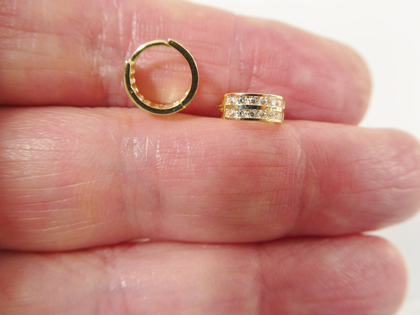real 10k solid yellow gold tiny two line earring / cartilage daith hoop huggie earrings