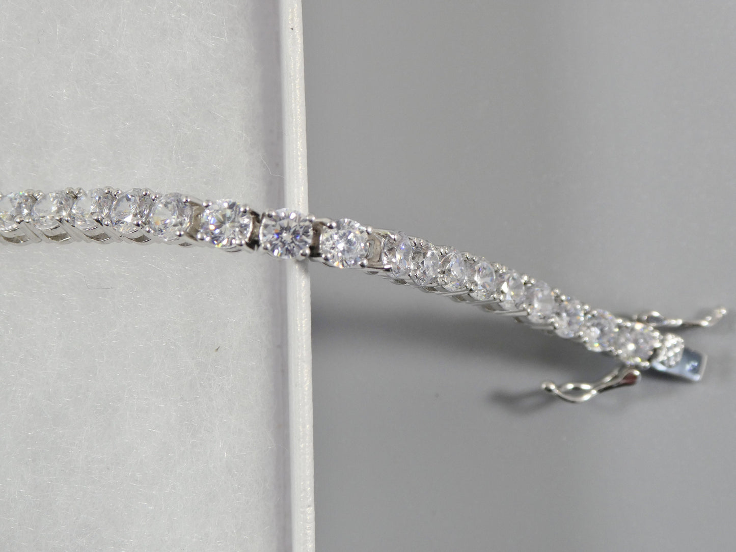 real 925 sterling silver tennis bracelet 3mm / 4mm / 5mm white gold finish