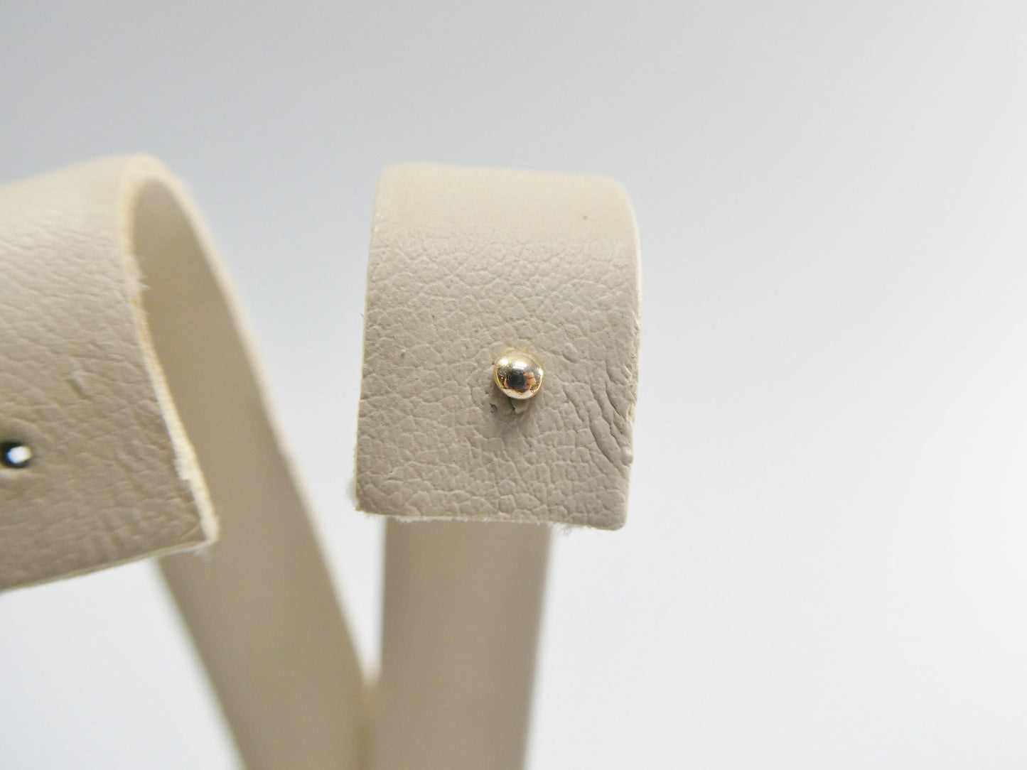 14k real solid yellow gold twist plain flat ball nose ring
