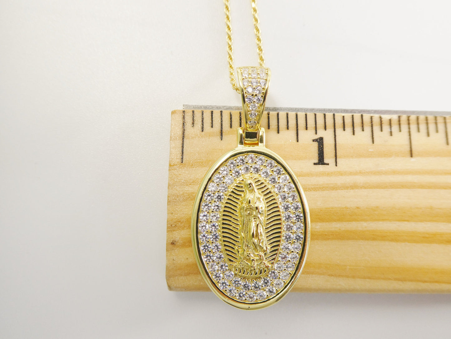 real 925 sterling silver 14k yellow / silver color 18 inch robe chain and Guadalupe virgin pendent