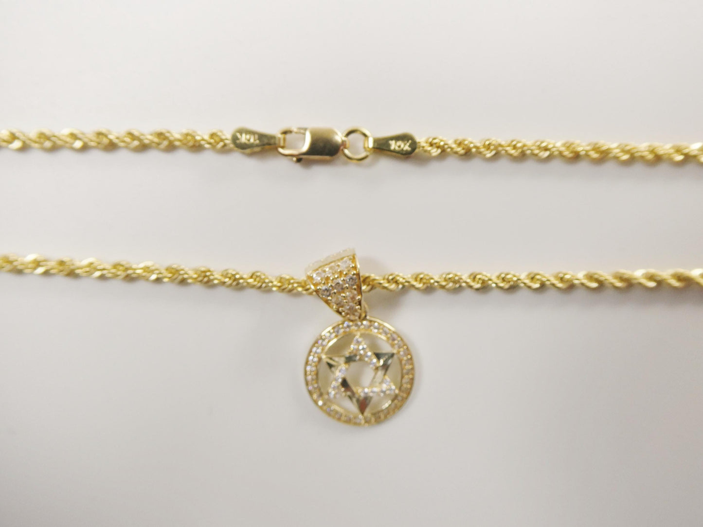 10k real solid yellow gold 16 inch chain and star David pendent set
