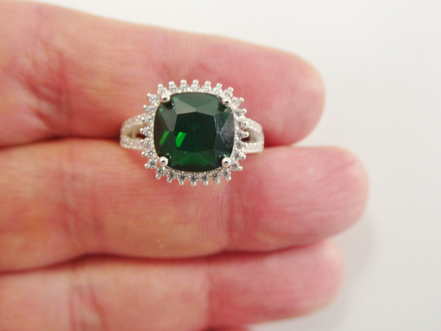 real 925 sterling silver may emerald color stone ladies ring