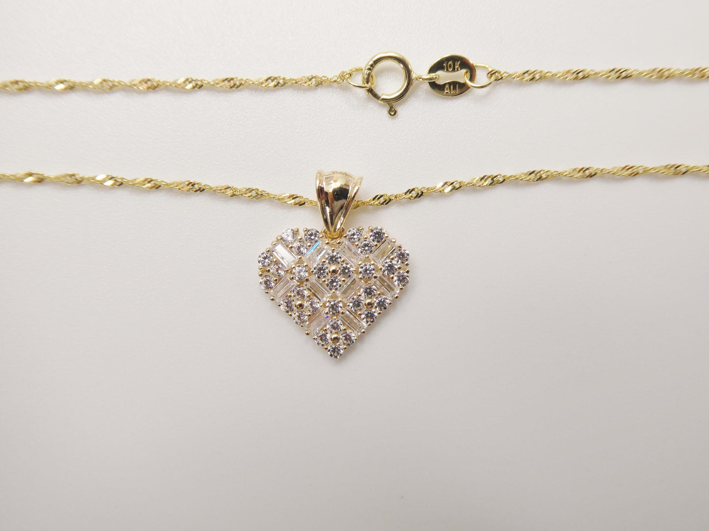 10k real solid yellow gold 16 inch chain and heart pendent set