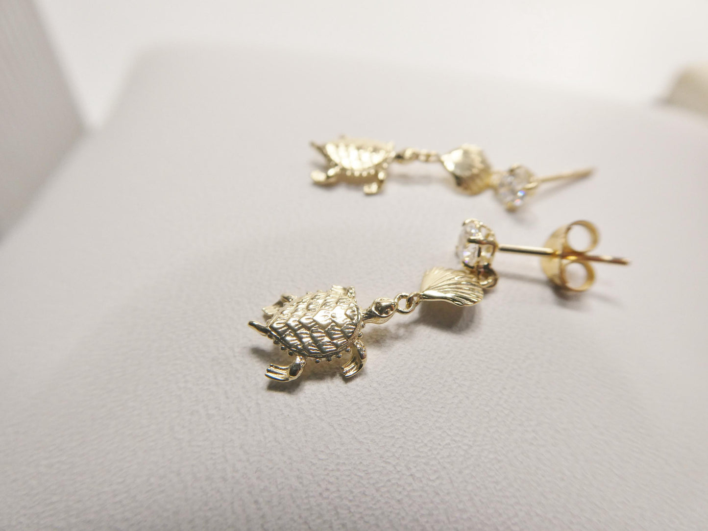 real 10k solid yellow gold turtle dangling push post earrings