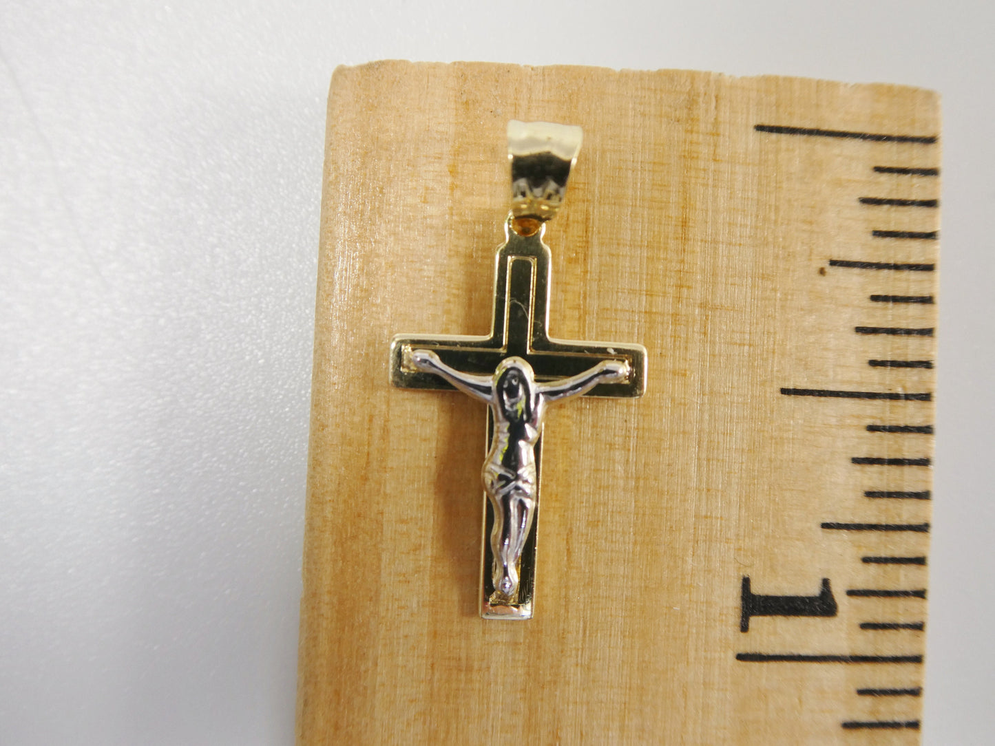 14k real solid yellow gold small cross crucifix pendent