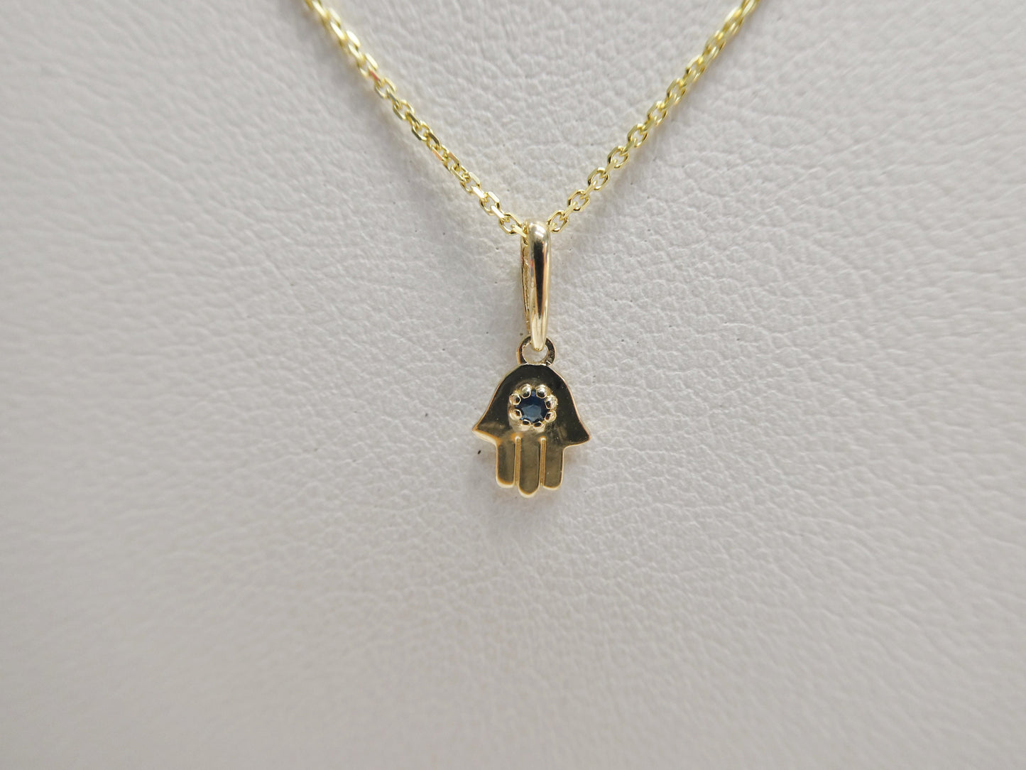 14k real solid yellow gold tiny hand hamsa pendent and cable necklace