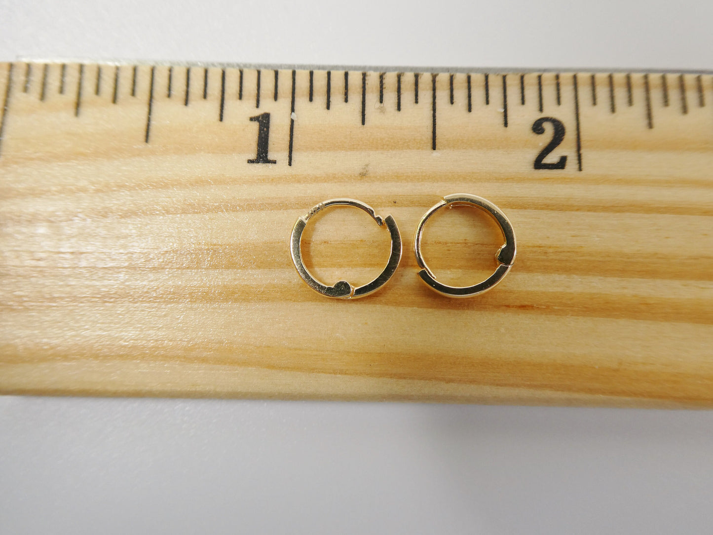 real 10k solid yellow gold tiny simple 9mm 11mm hoop huggie earrings