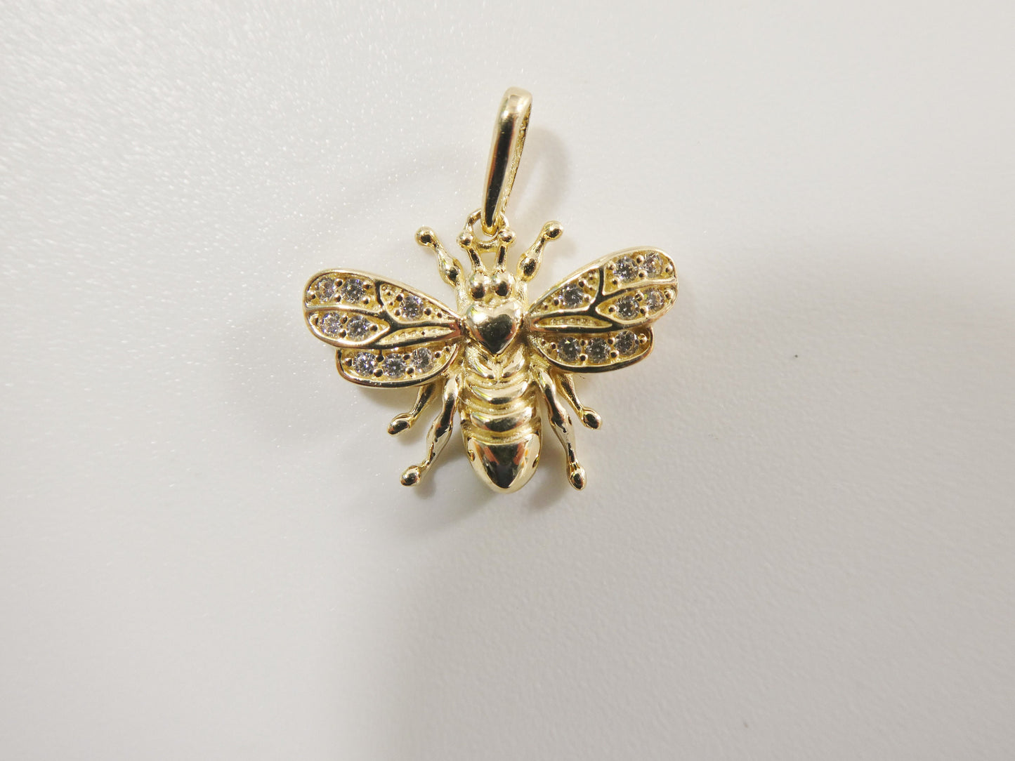 10k real solid yellow gold small honey bee pendent and 16 inch Valentino necklace