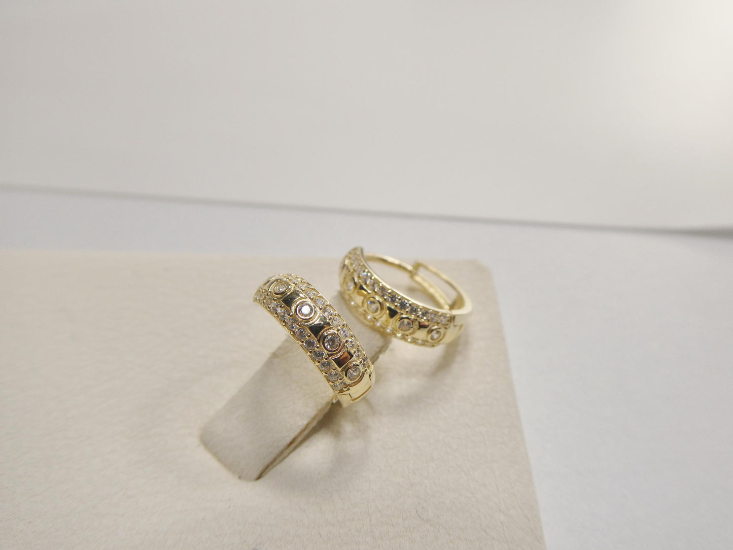 real 10k solid yellow gold designer hoop huggie earrings