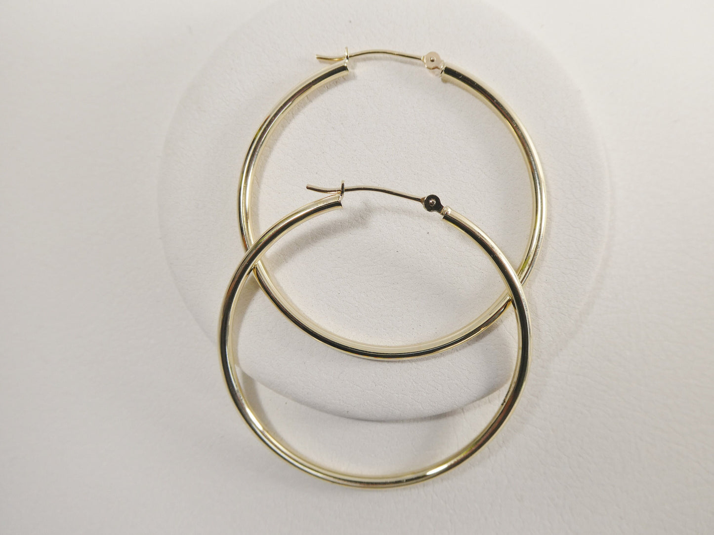 14K real solid yellow gold 2mm / 40mm round hoop earring snap closure high polish finish