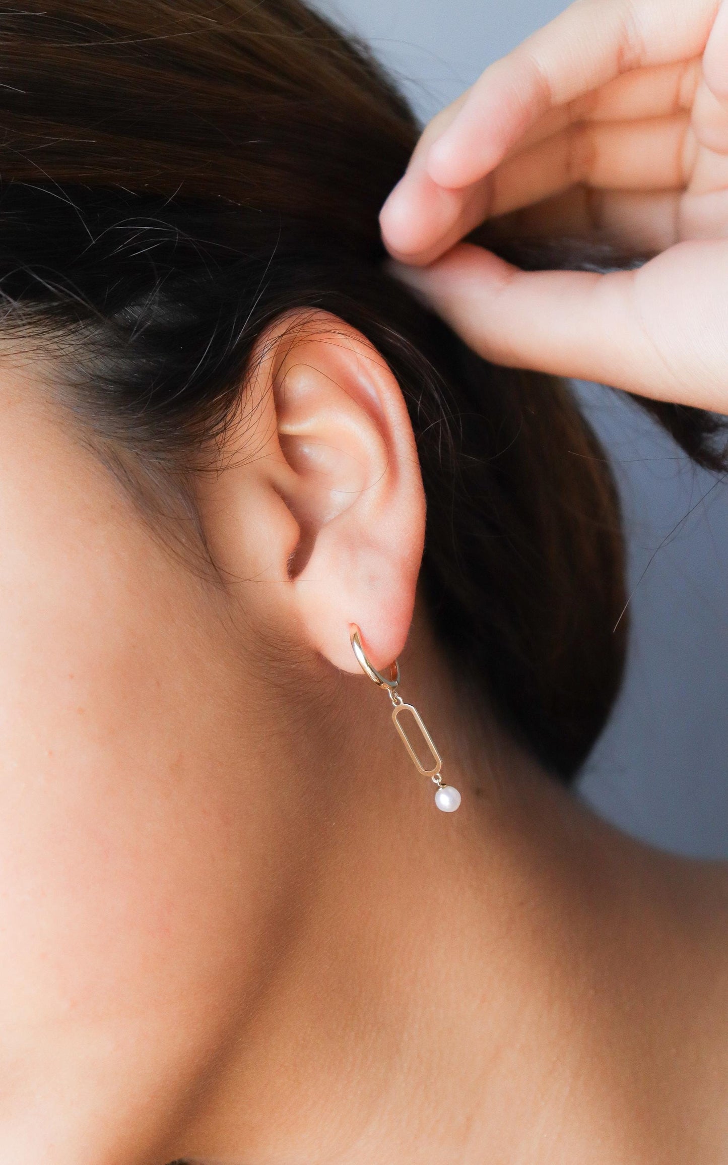 real 10k solid yellow gold paperclip pearl dropping earring