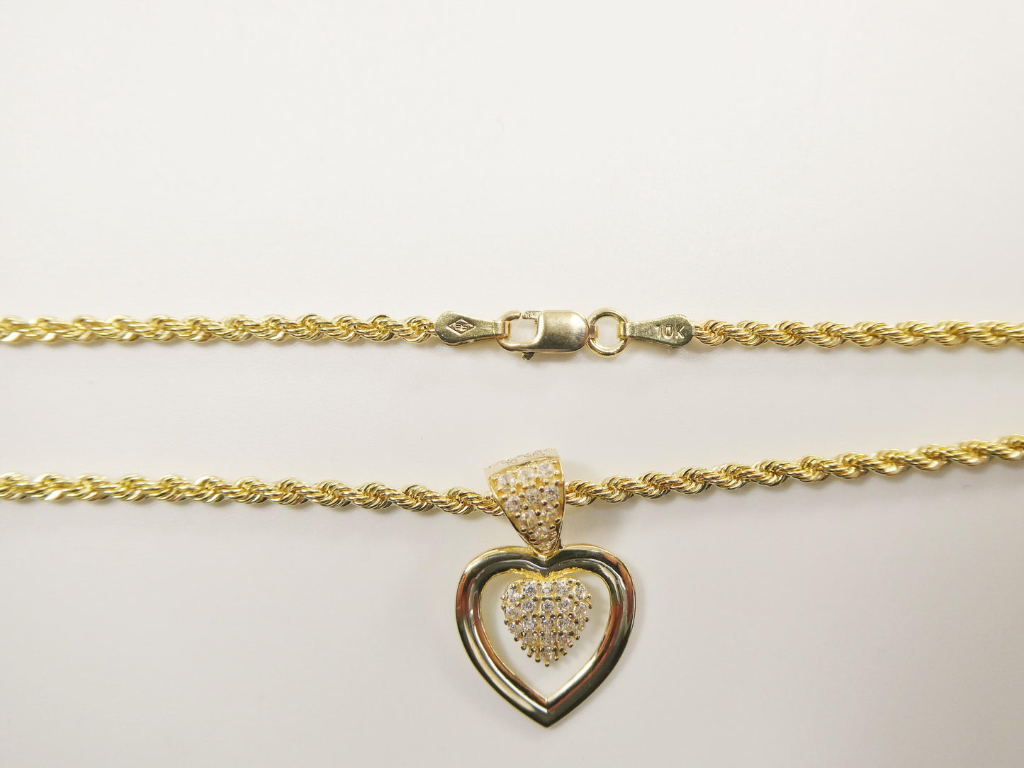 10k real solid yellow gold 16 inch chain and heart pendent set