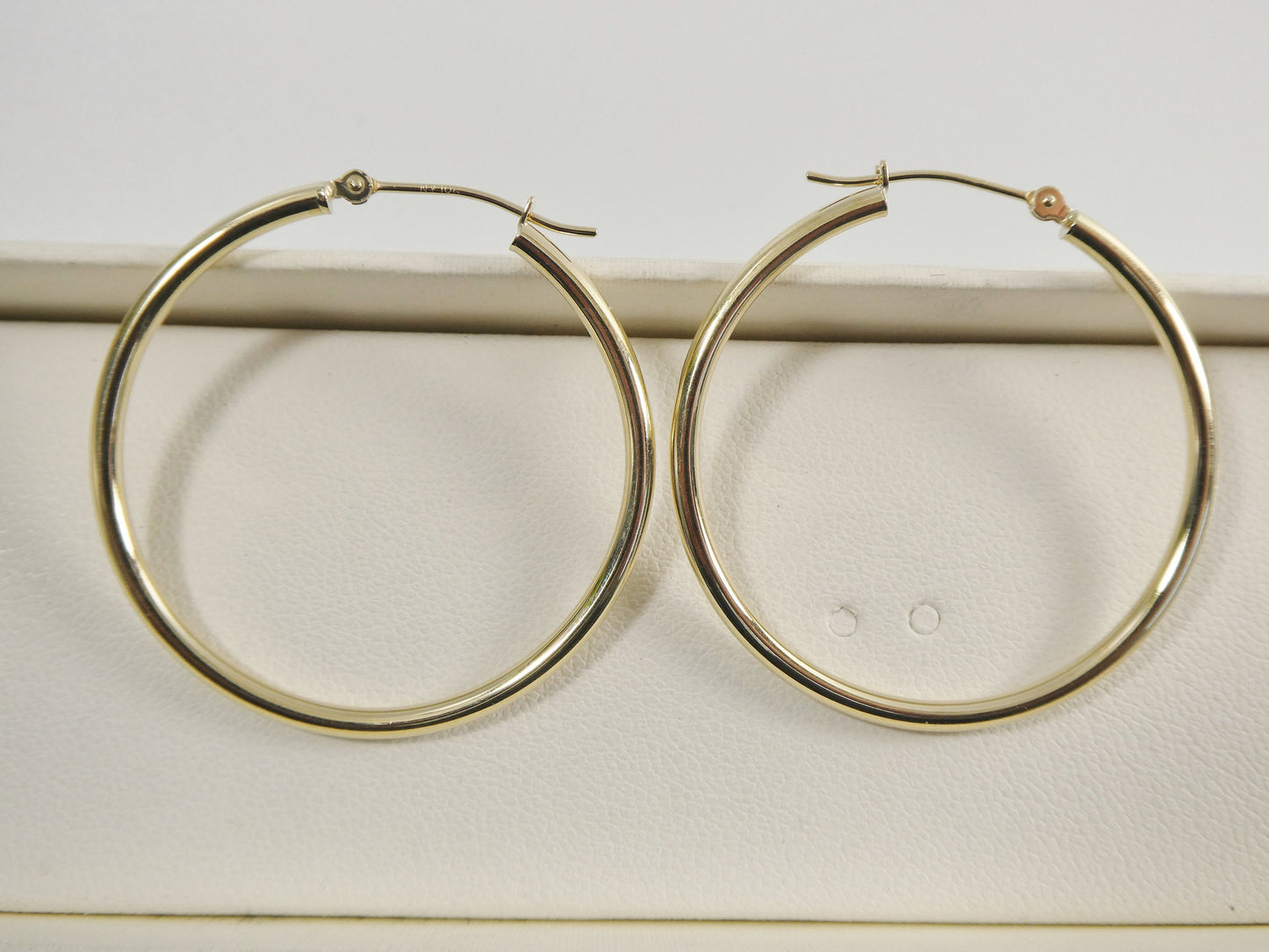 10k real solid yellow gold 2mm high polish hoop earrings