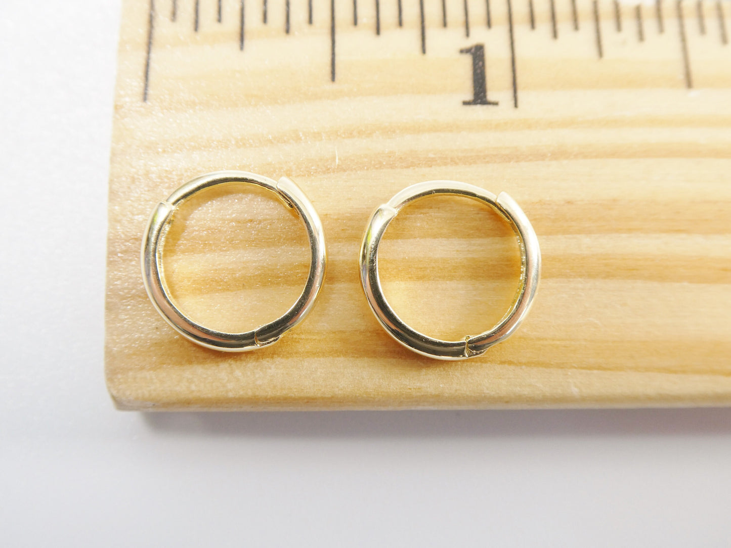 real 10k solid yellow gold 12mm high polish plain hoop huggie earring