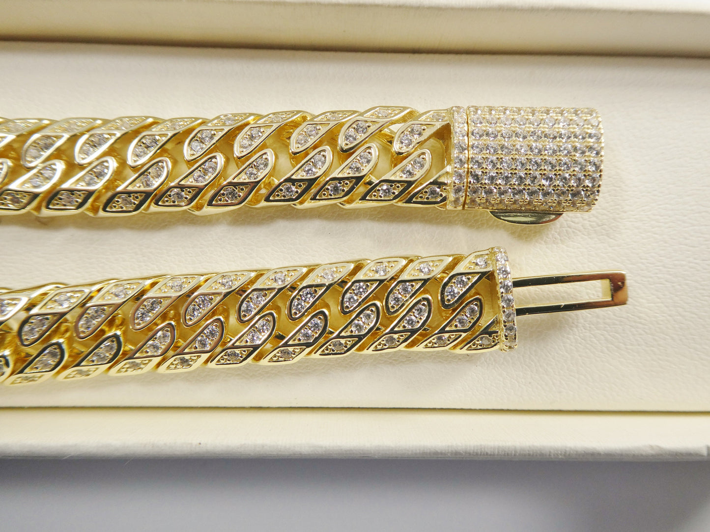 8 inch 14k gold filled fancy lock Monaco bracelet