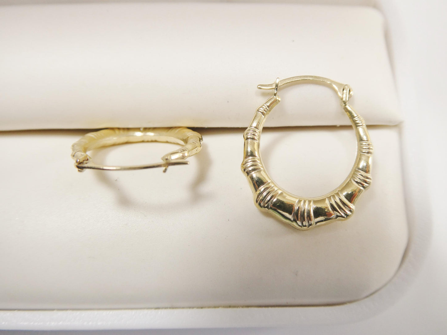 10k real solid yellow gold 18MM classic design hoop earring