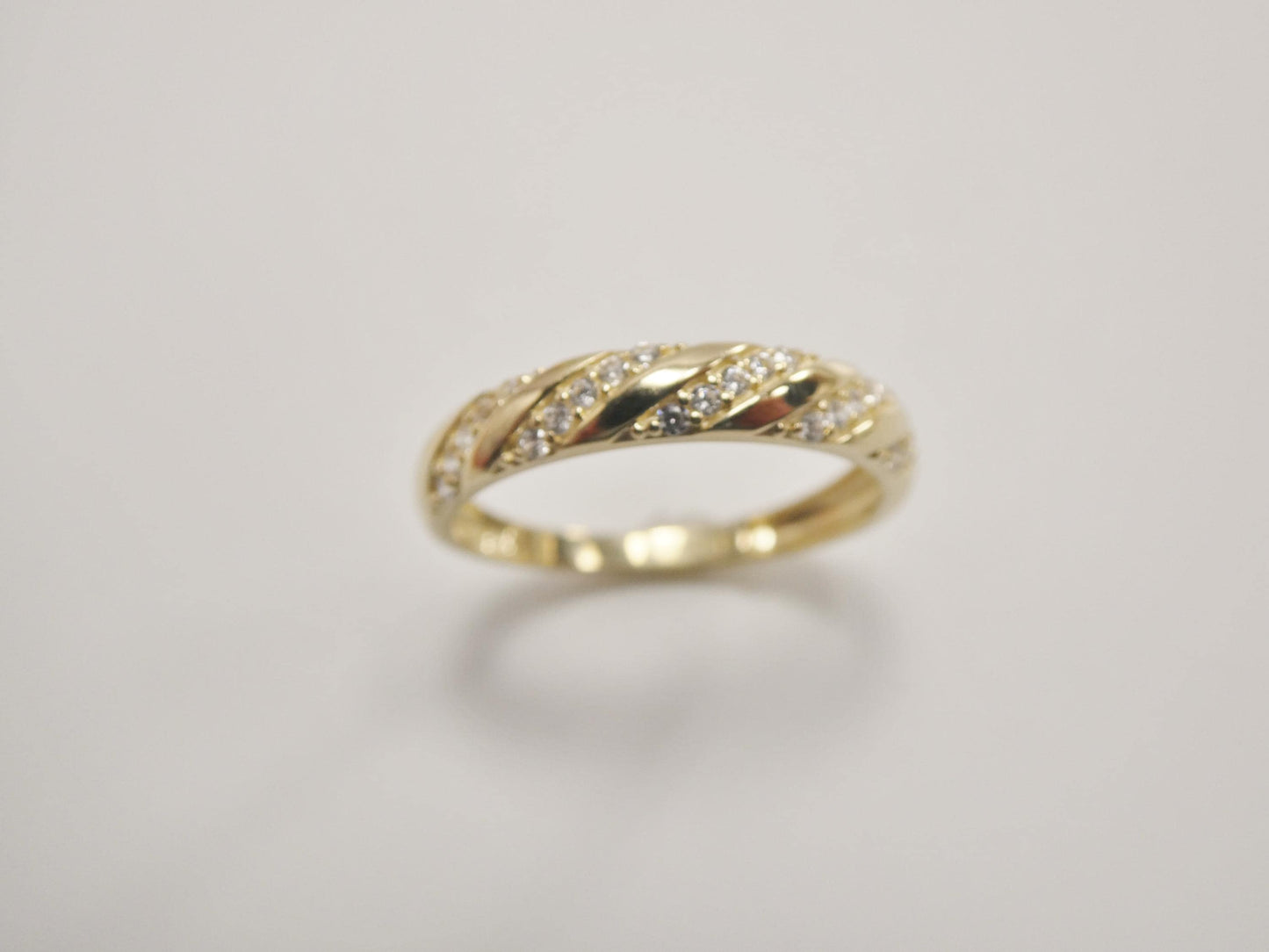 real 10k solid yellow gold women's classic ring