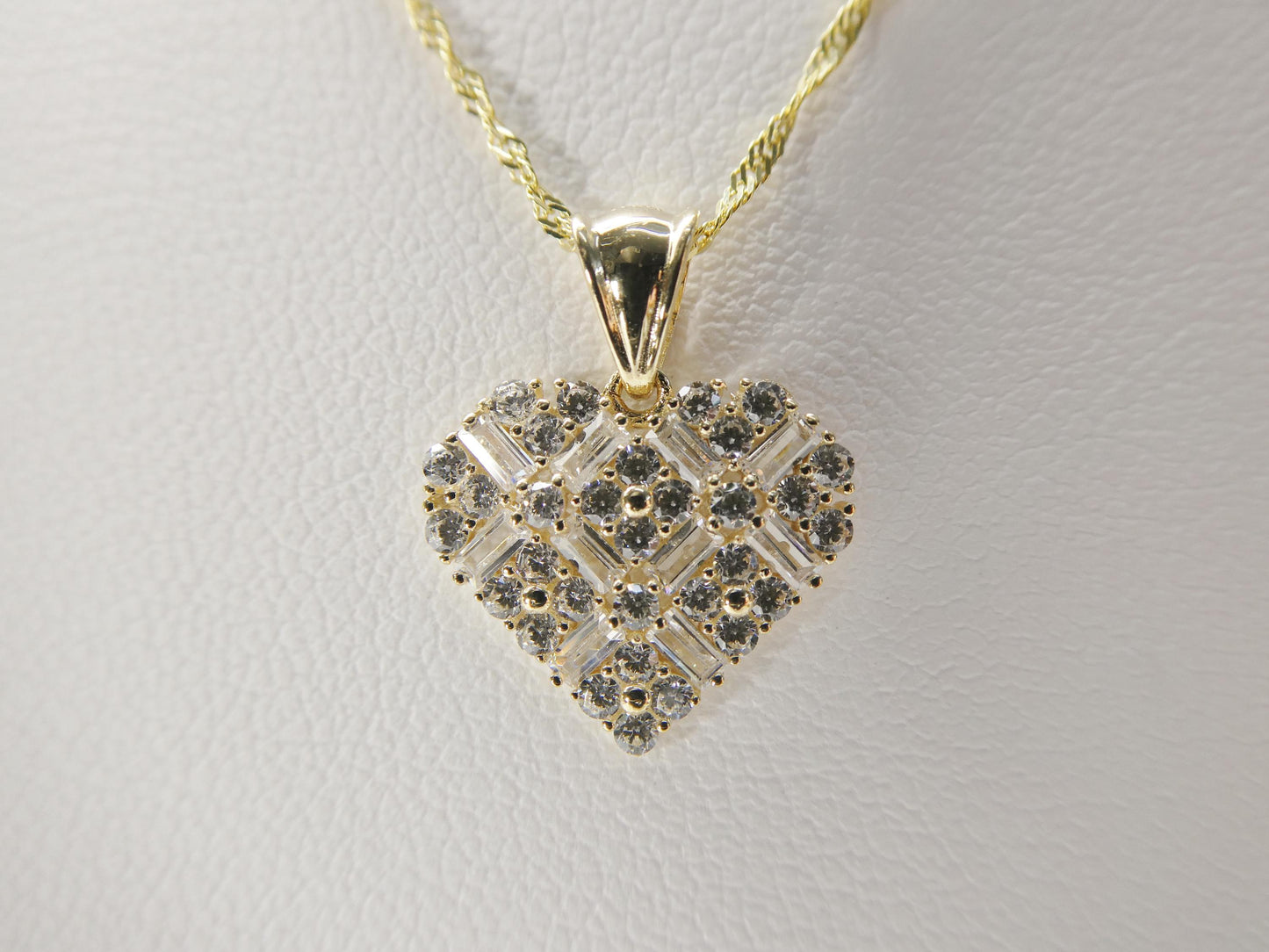 10k real solid yellow gold 16 inch chain and heart pendent set
