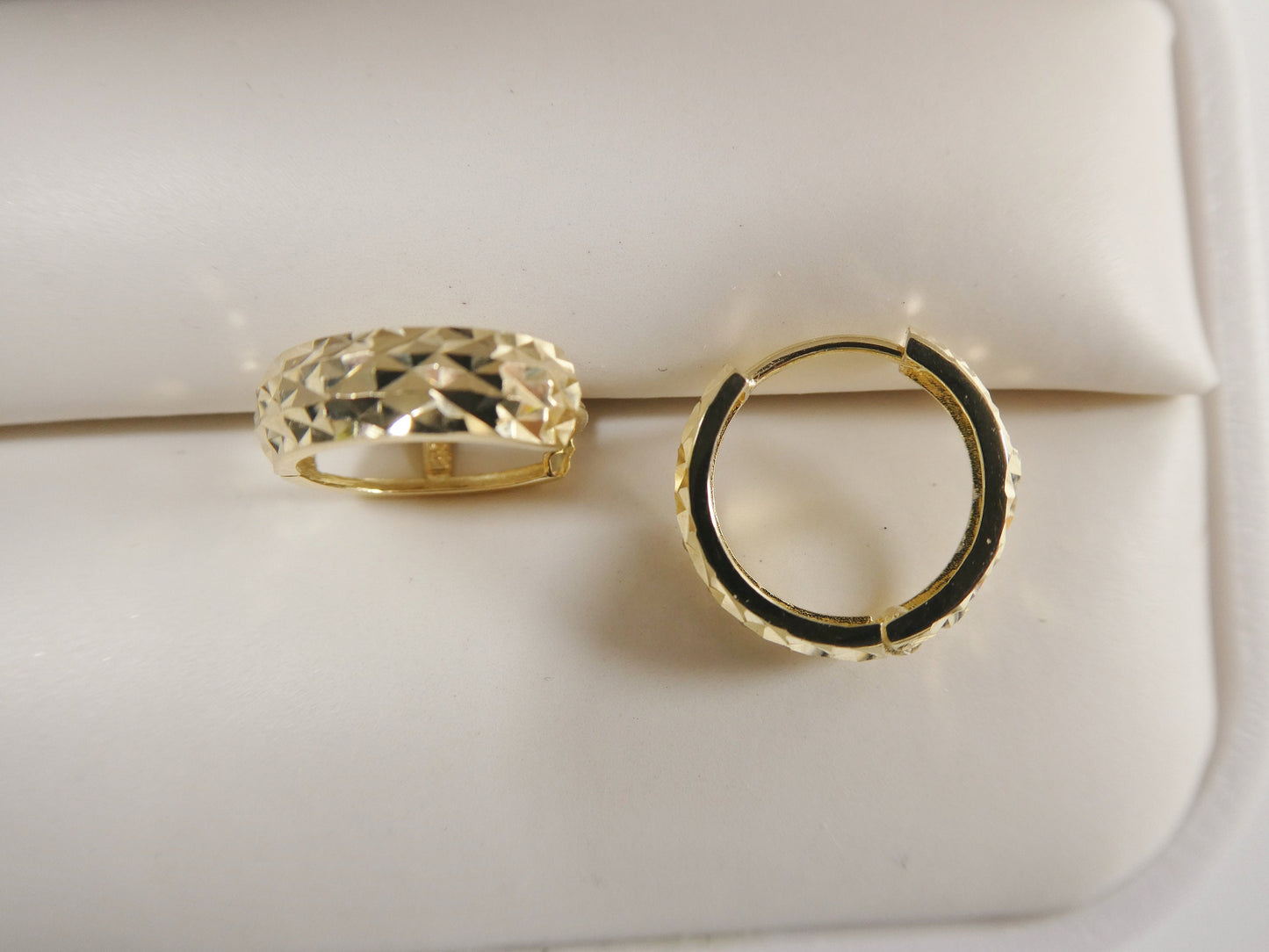 real 10k solid yellow gold diamond cut 13m hoop huggie earrings
