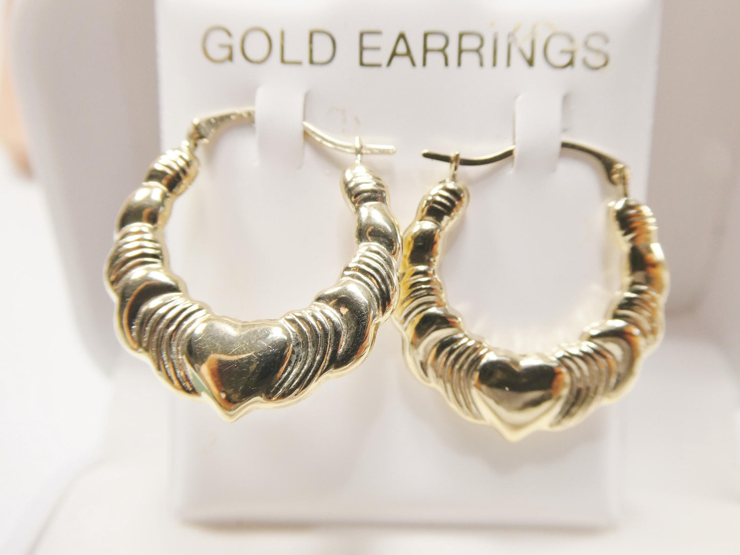women 10k real solid yellow gold heart hoop earrings