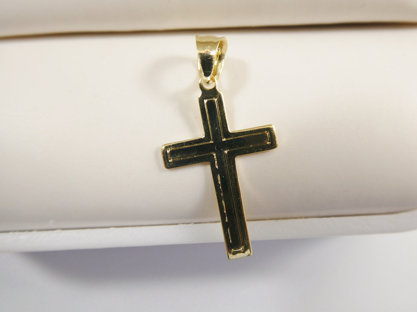 14k real solid yellow gold small cross crucifix pendent