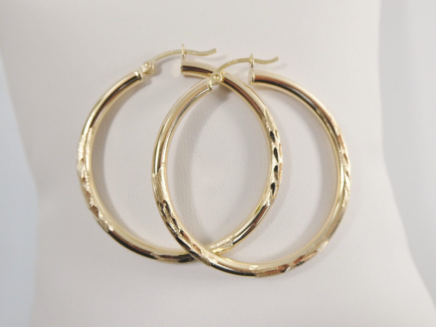 10k real solid yellow gold diomond cut hoop earring