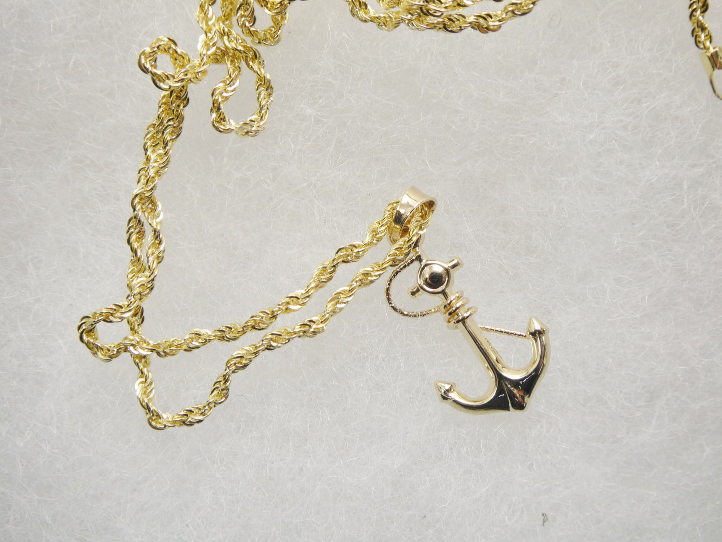 14k real solid yellow gold anchor pendent and robe necklace