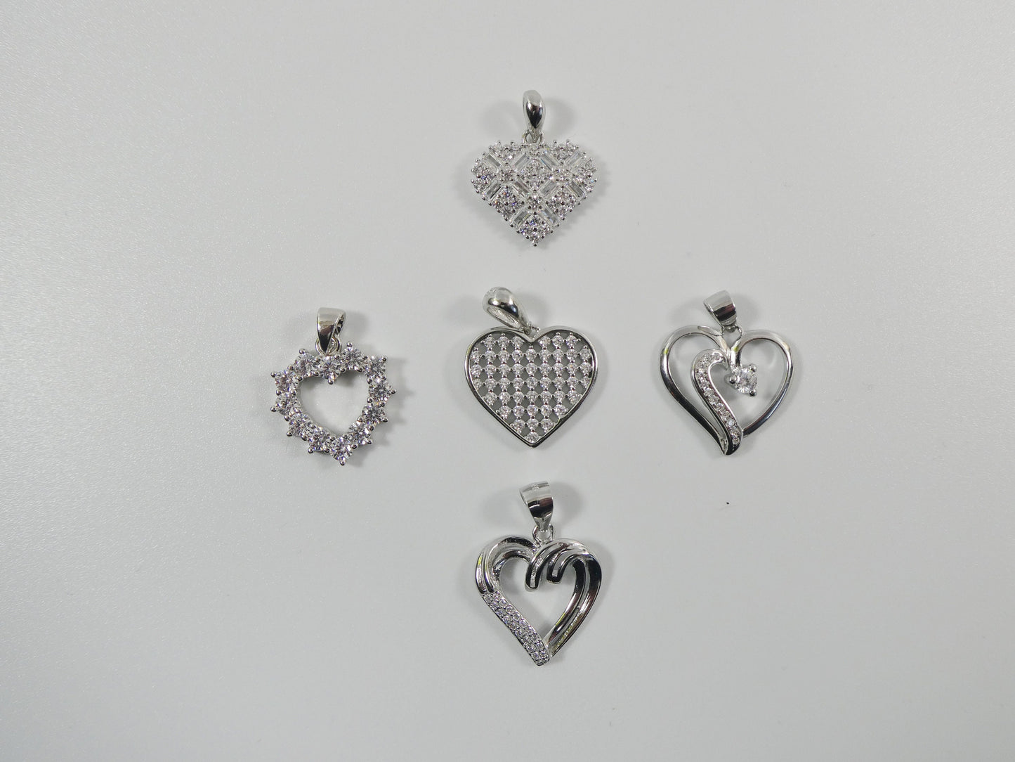 18 inch chain and heart pendent charm 925 sterling silver