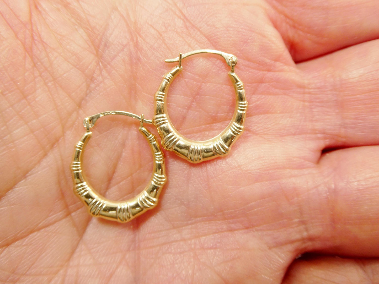 10k real solid yellow gold 18MM classic design hoop earring