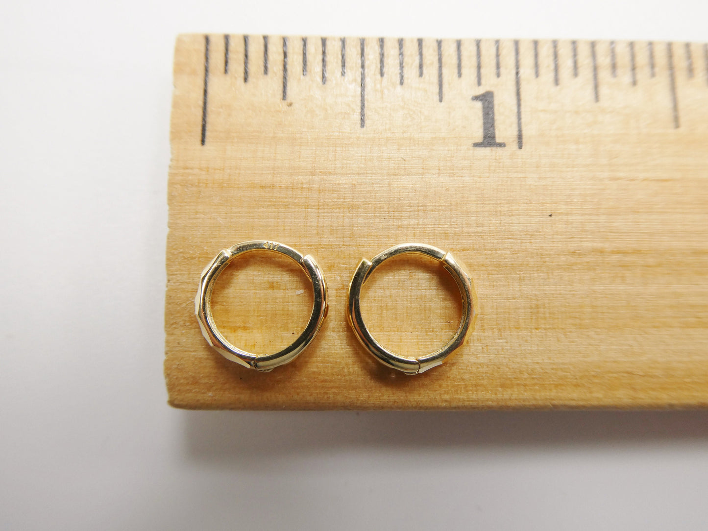 real 10k solid yellow gold diamond cut 10mm hoop huggie earring