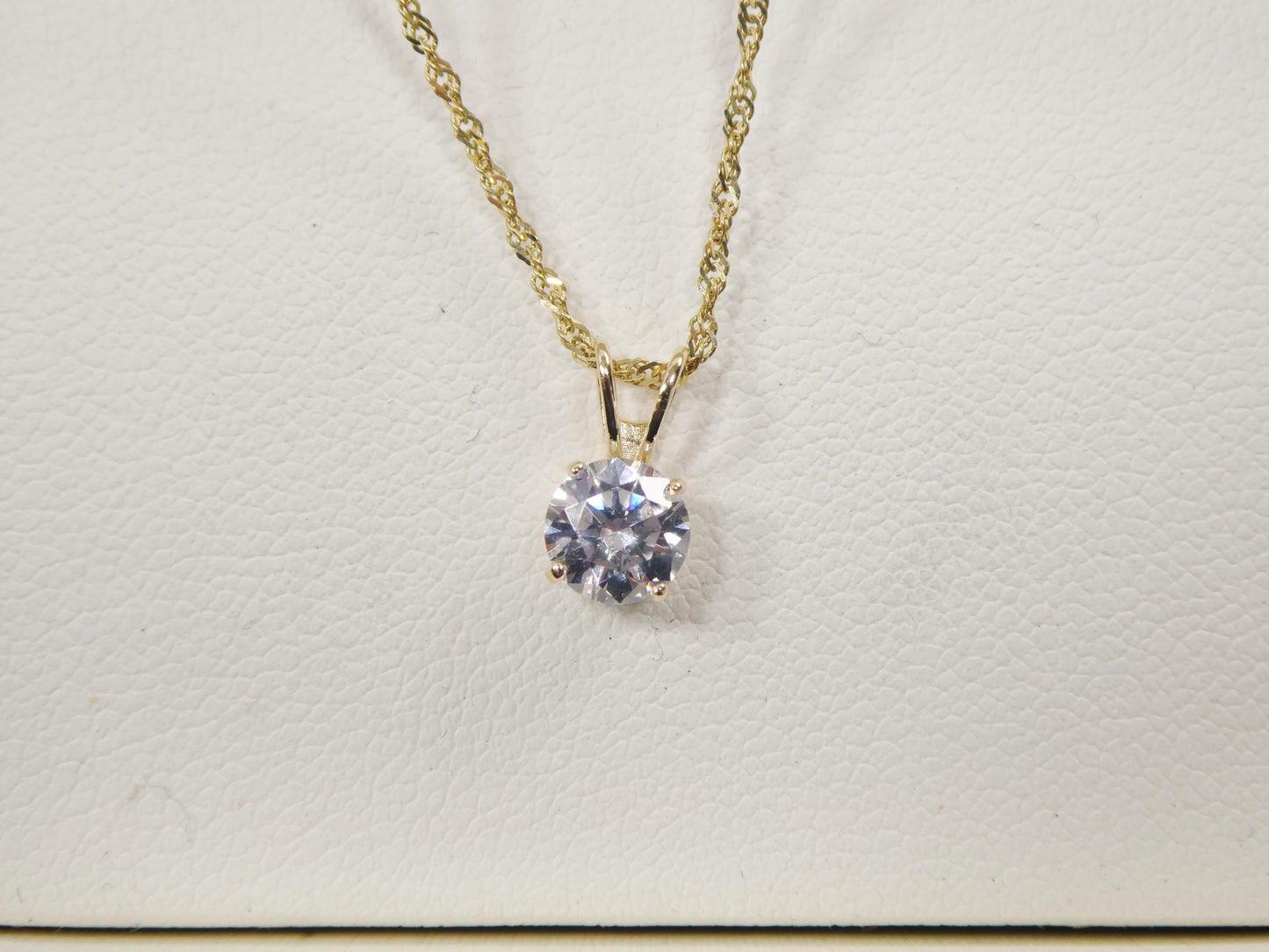 10k real solid yellow gold 16 inch chain and round stone solitaire pendent set