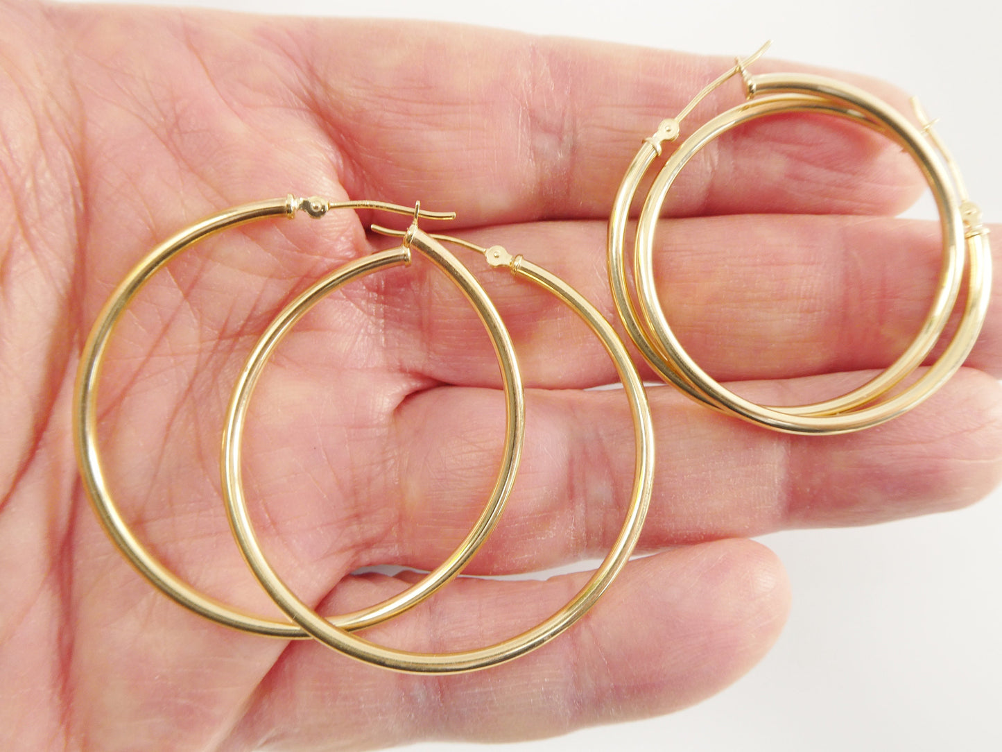 10k real solid yellow gold 2mm tube super polish hoop earrings