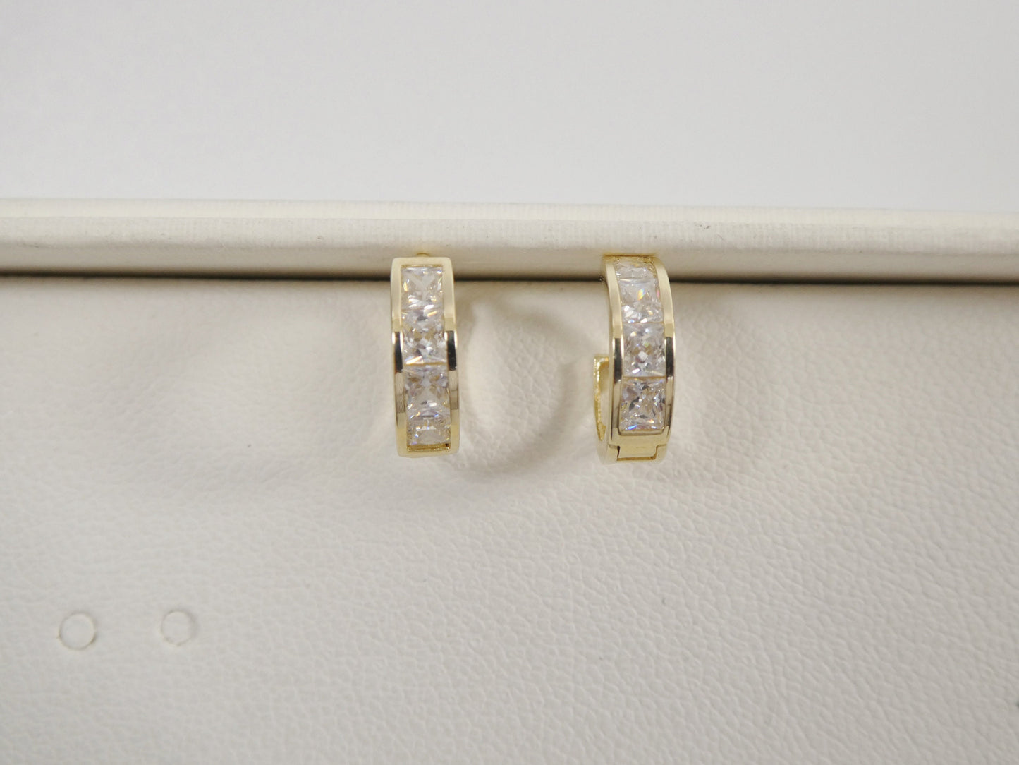 real 10k solid yellow gold small 10mm hoop huggie earrings