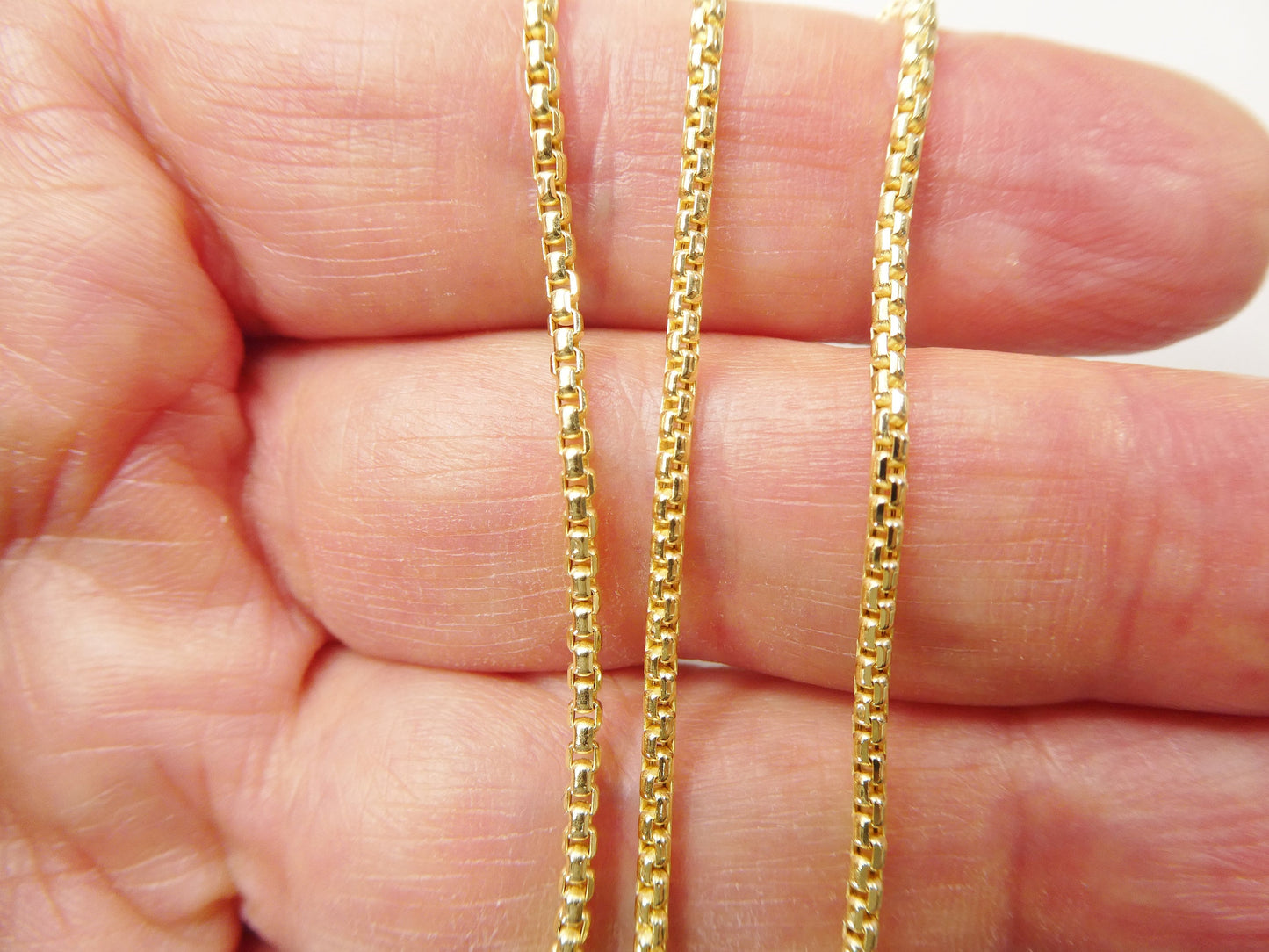 10k real solid yellow gold tiny small 2MM round box chain necklace