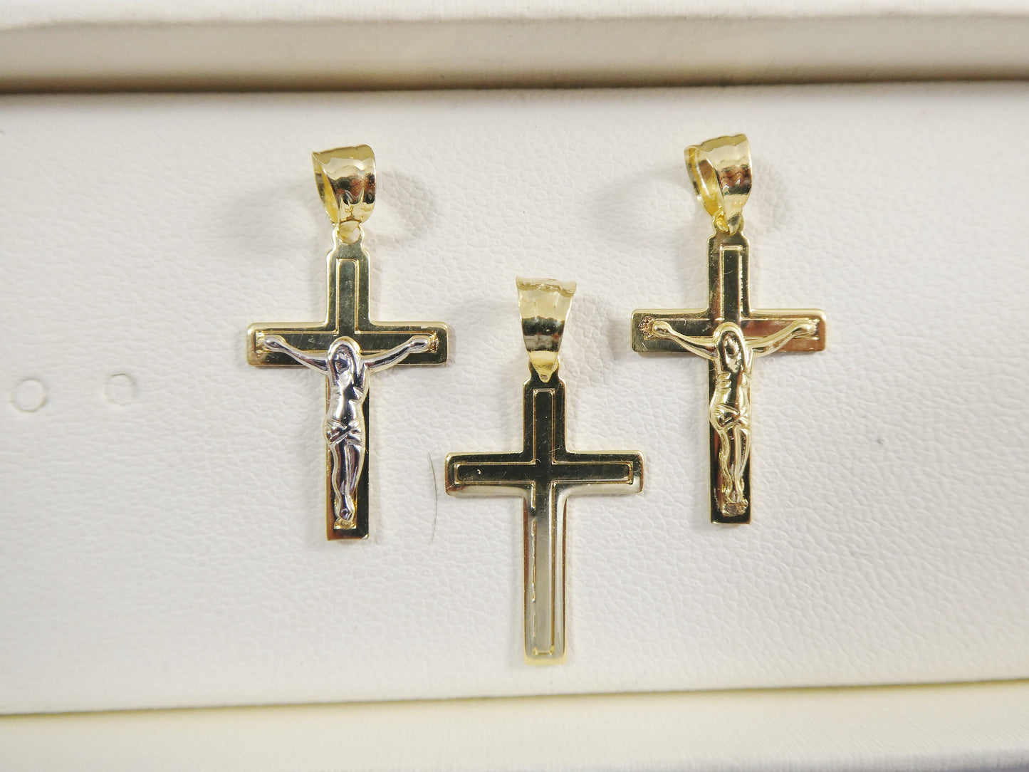 14k real solid yellow gold small cross crucifix pendent