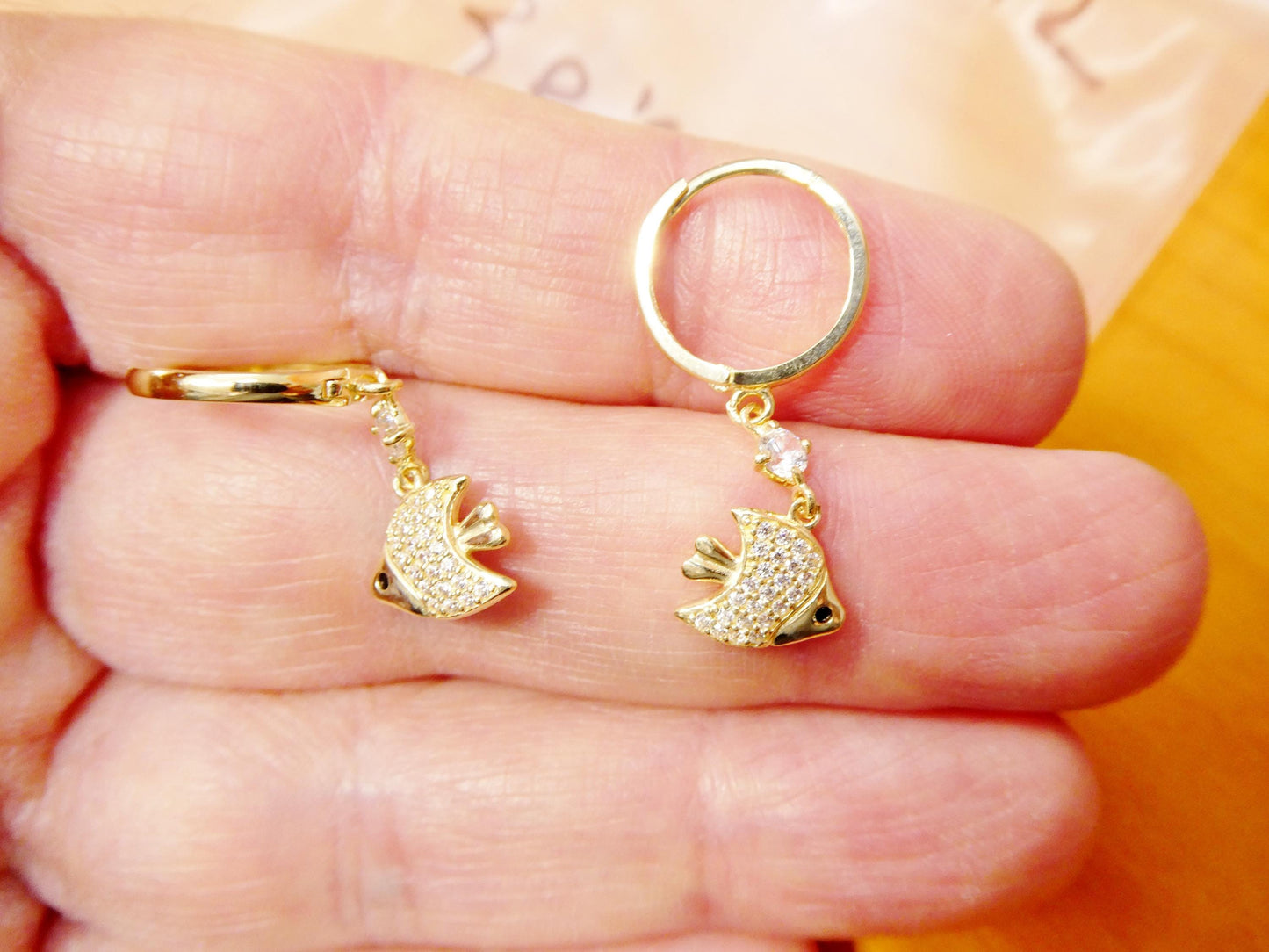 real 10k solid yellow gold fish dangling hoop huggie earring