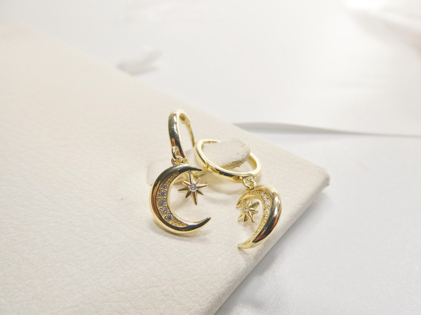 real 10k solid yellow gold designer moon and star hoop huggie earrings