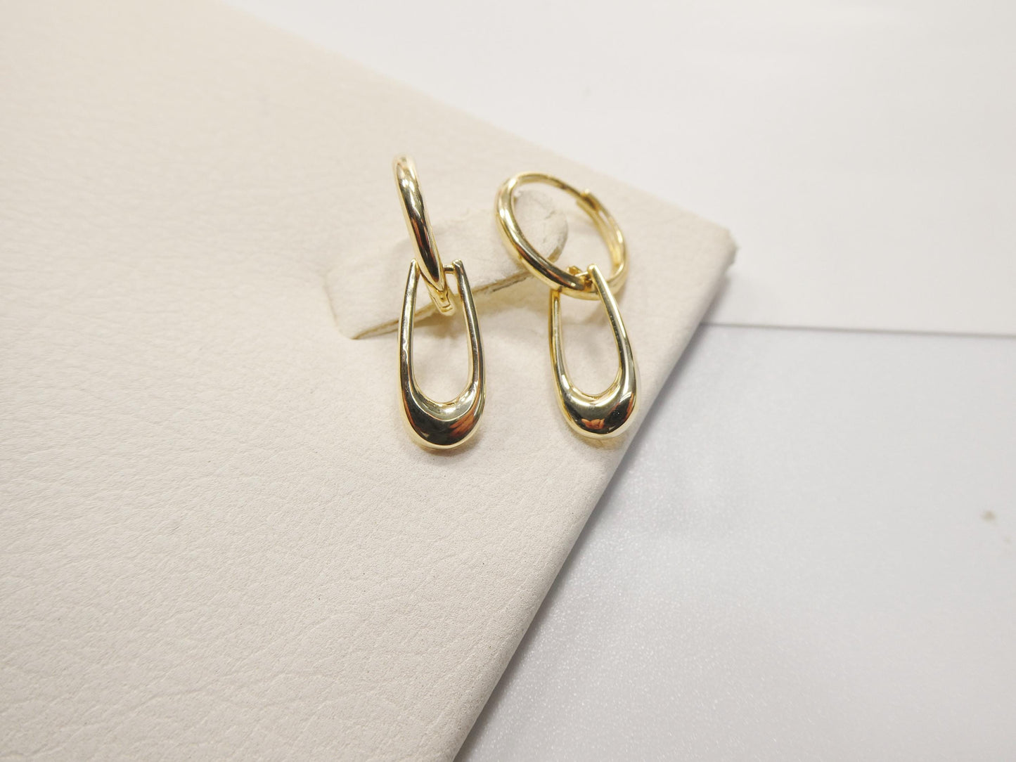real 10k solid yellow gold paperclip dropping earrings