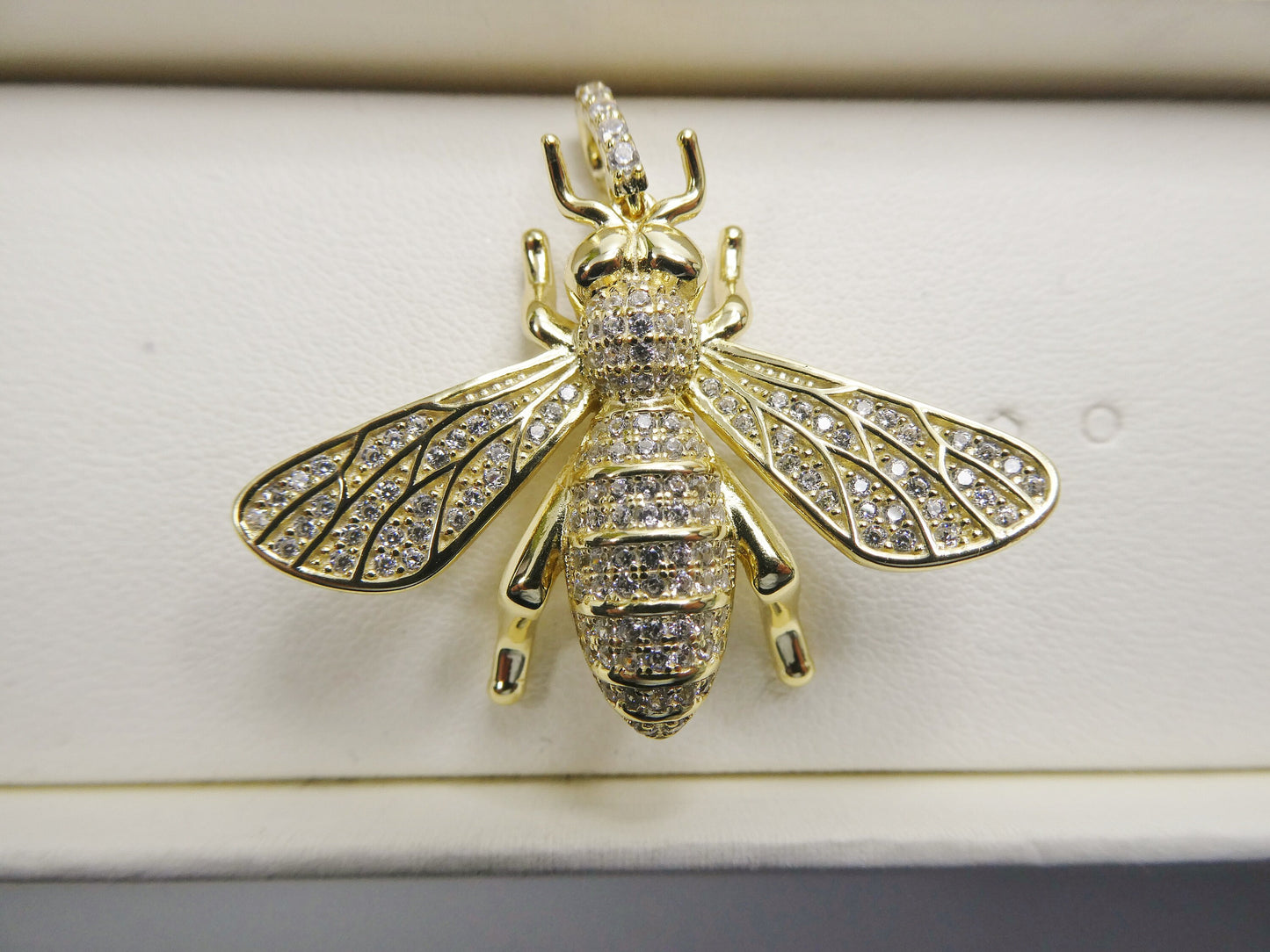 real solid 925 sterling silver large honey bee pendent