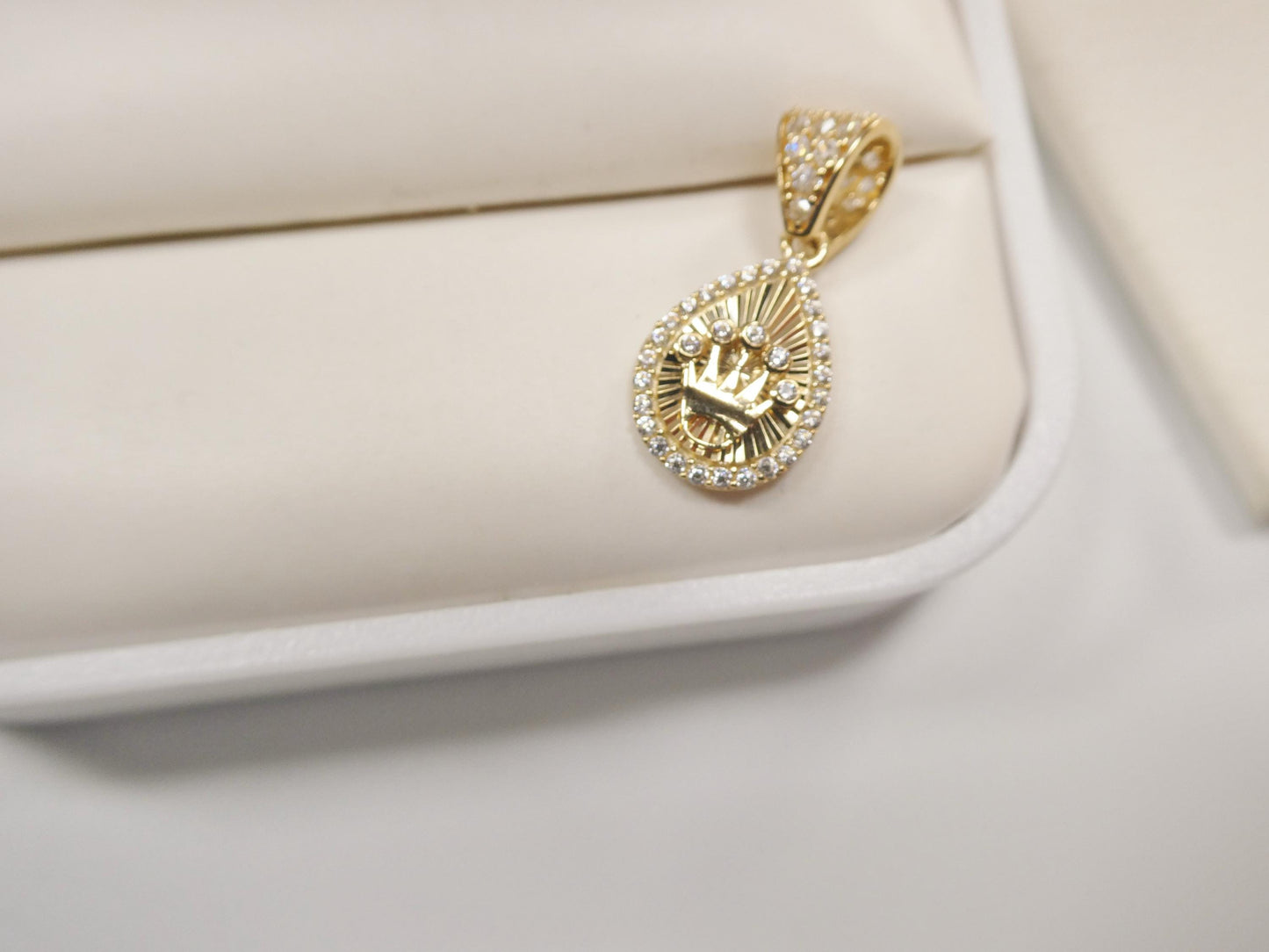 10k real solid yellow gold crown pendent and rope necklace