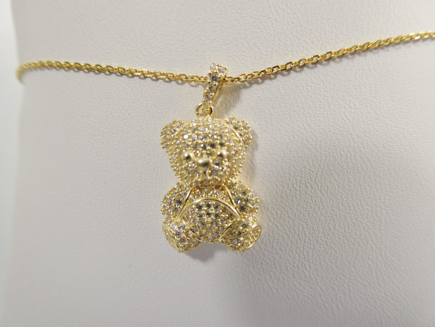 10k real solid yellow gold teddy bear pendent and 18 inch cable necklace
