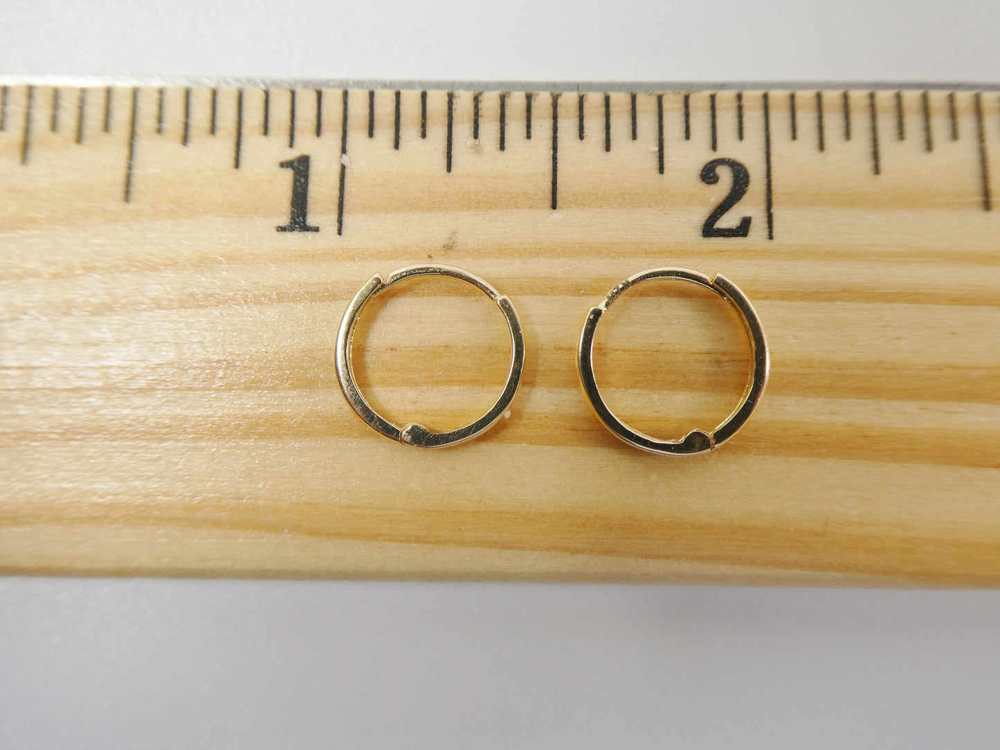 real 10k solid yellow gold tiny simple 9mm 11mm hoop huggie earrings