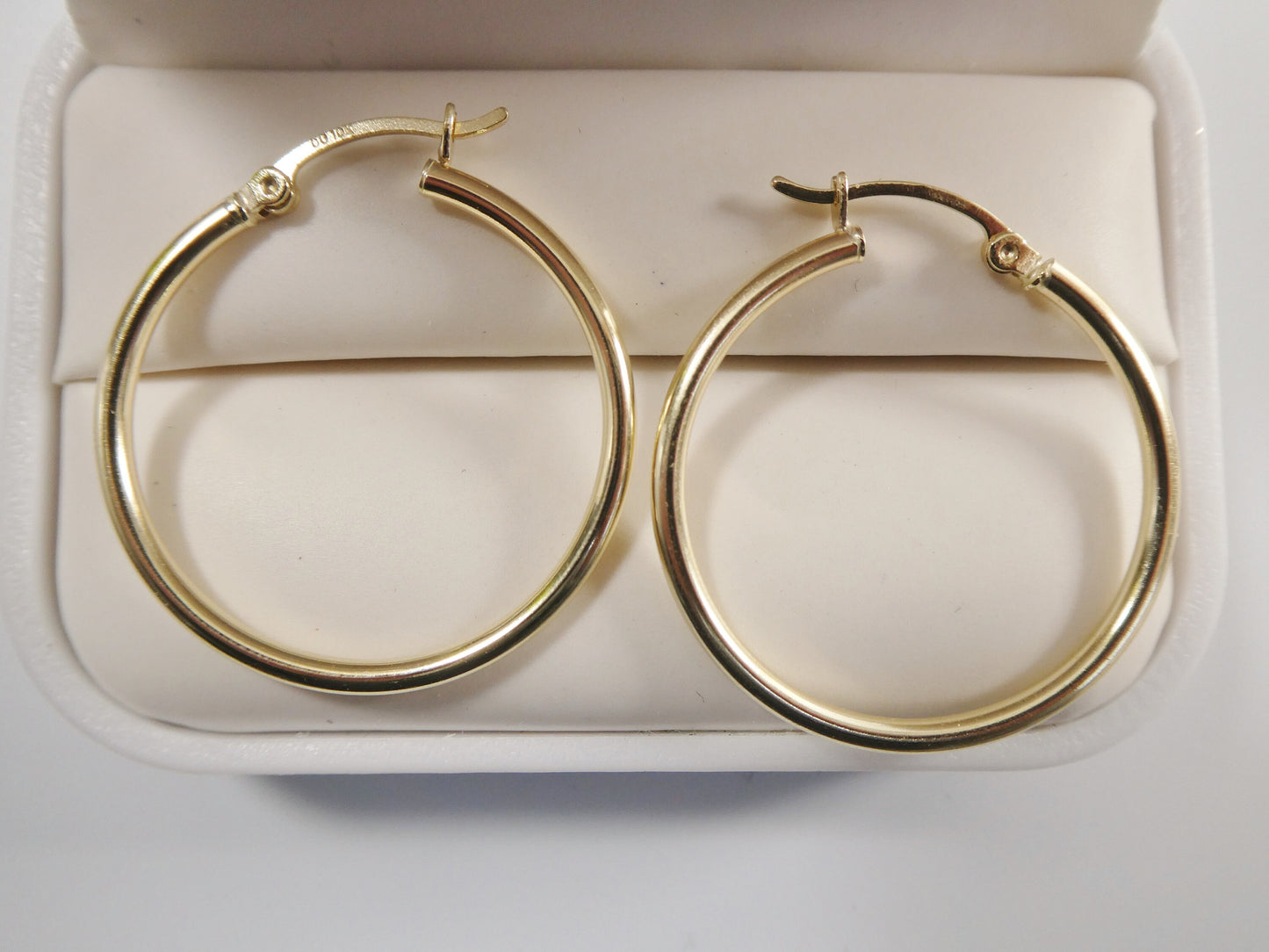 real 10k solid yellow gold plain high polish 30mm hoop earring