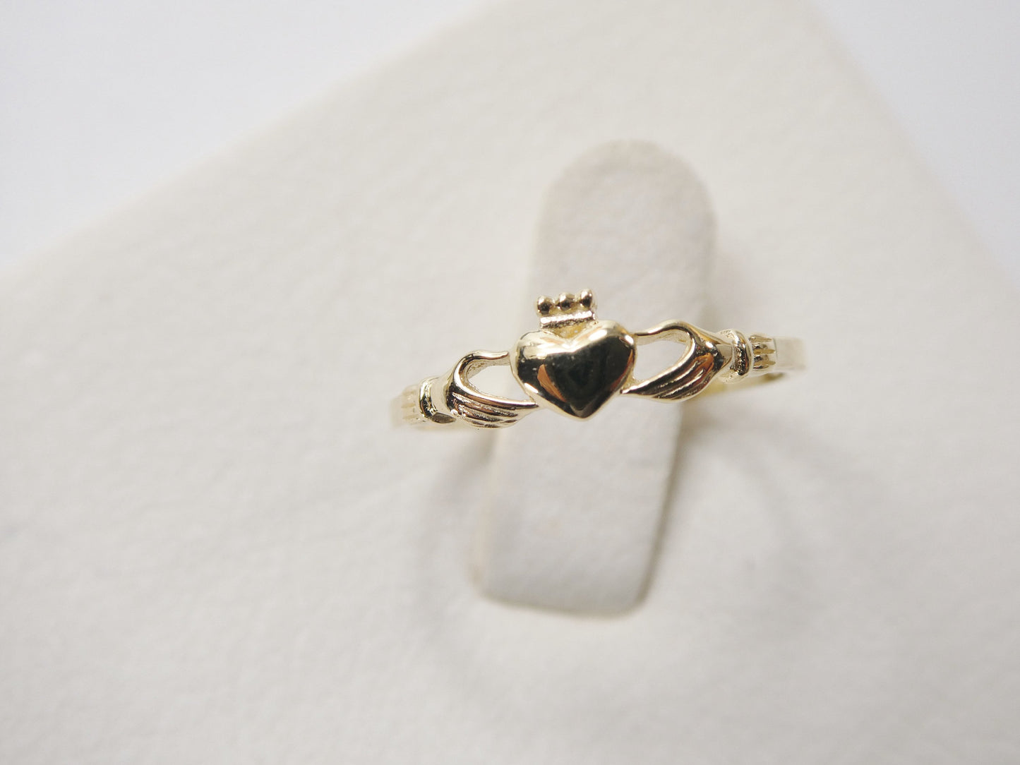 10k solid yellow gold women girl claddagh ring