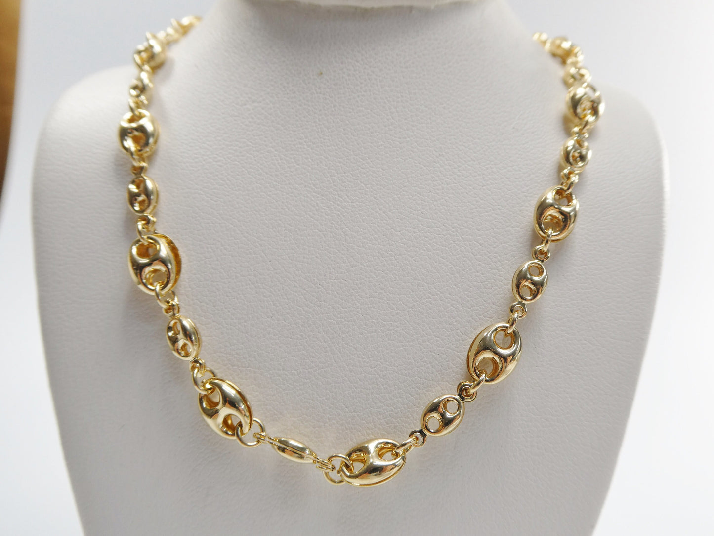14k gold filled yellow gold puffed mariner necklace