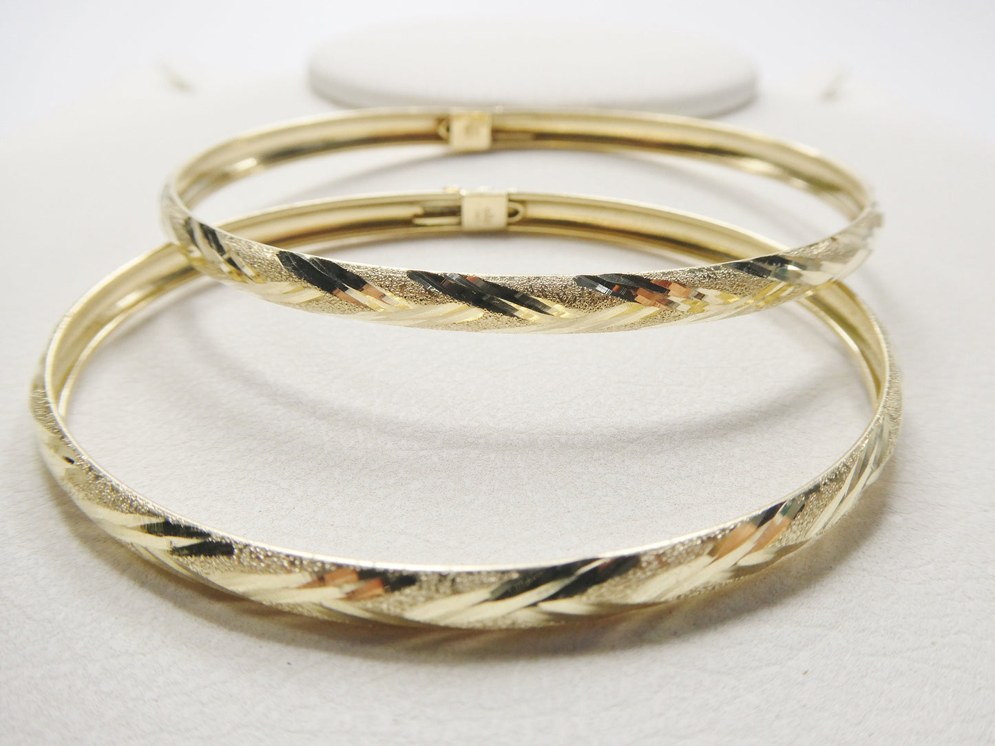 14K real solid yellow gold children baby bangle bracelet